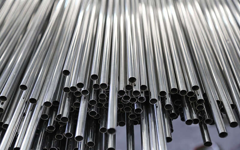 gia-thep-ong-hoa-phat-hom-nay-tai-binh-tan