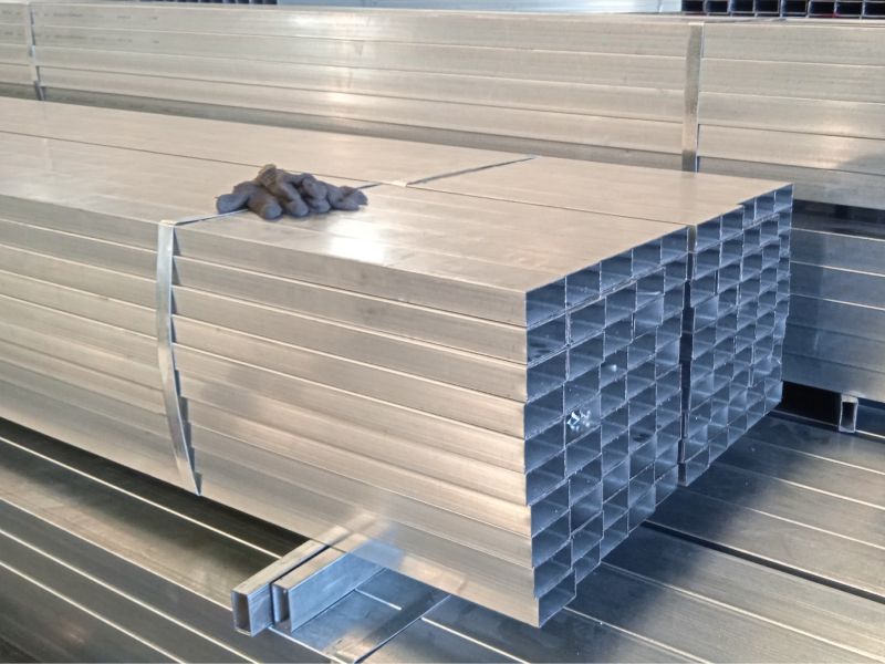 thep-hop-ma-kem-binh-tan