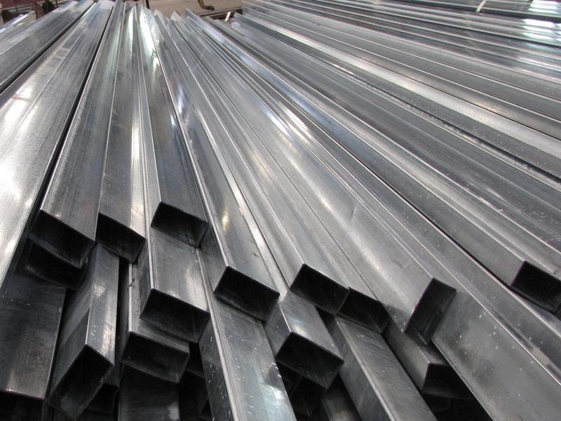 thep-hop-ma-kem-binh-tan